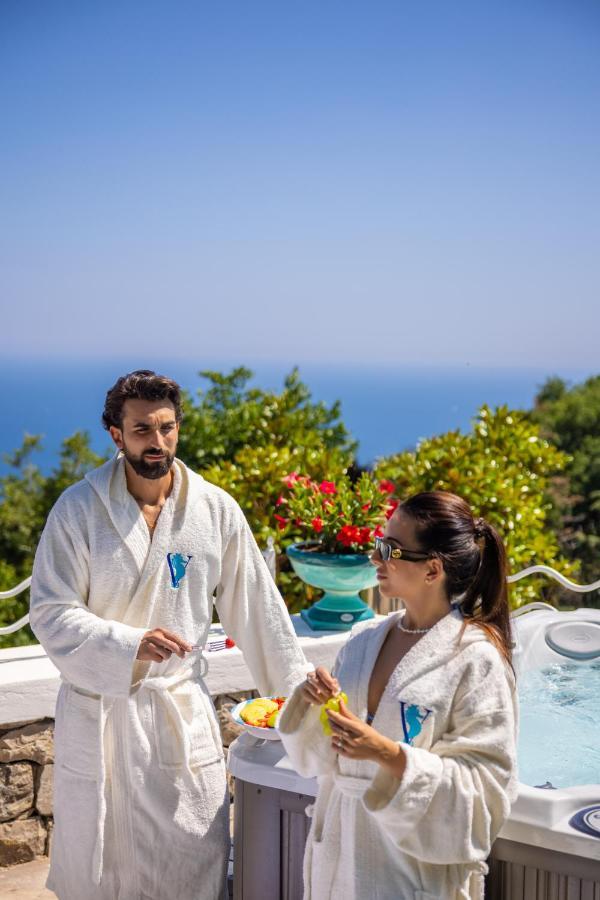 Villa Veronica Luxury Suite In Amalfi Coast Пьяно-ди-Сорренто Экстерьер фото